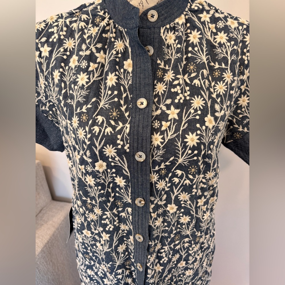 Tuckernuck Embroidered Chambray Wildflower Meadows Prescott Dress size XXS NWT - Picture 2 of 9